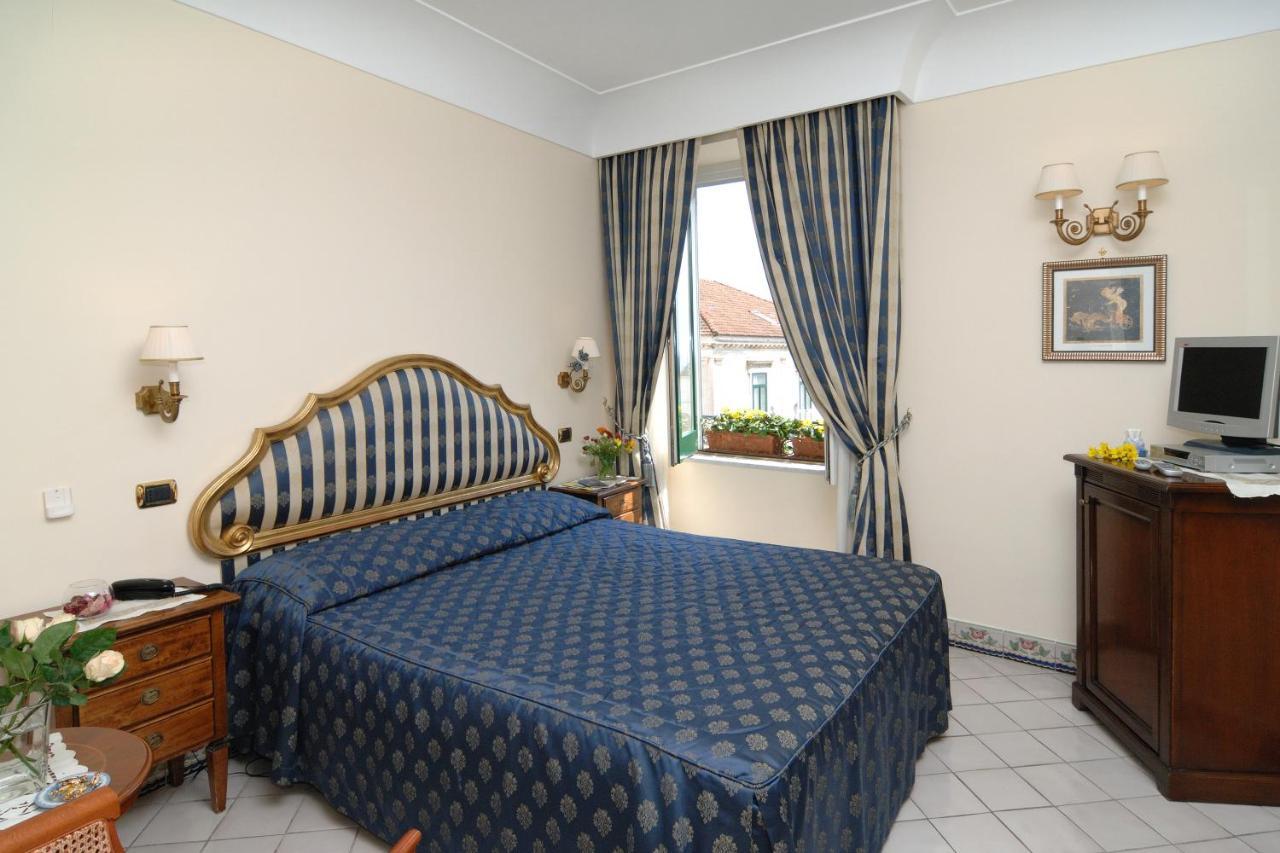 Amalfi Old Square Room & Apartments Exterior photo