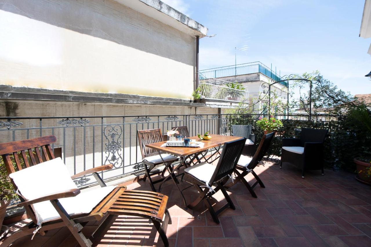 Amalfi Old Square Room & Apartments Exterior photo