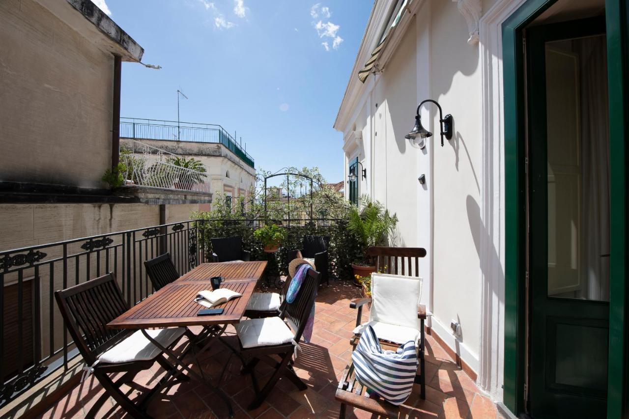 Amalfi Old Square Room & Apartments Exterior photo