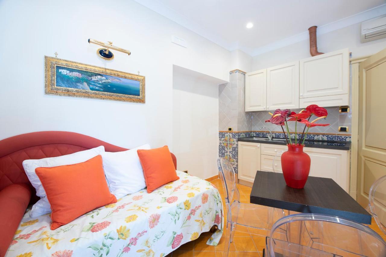 Amalfi Old Square Room & Apartments Exterior photo