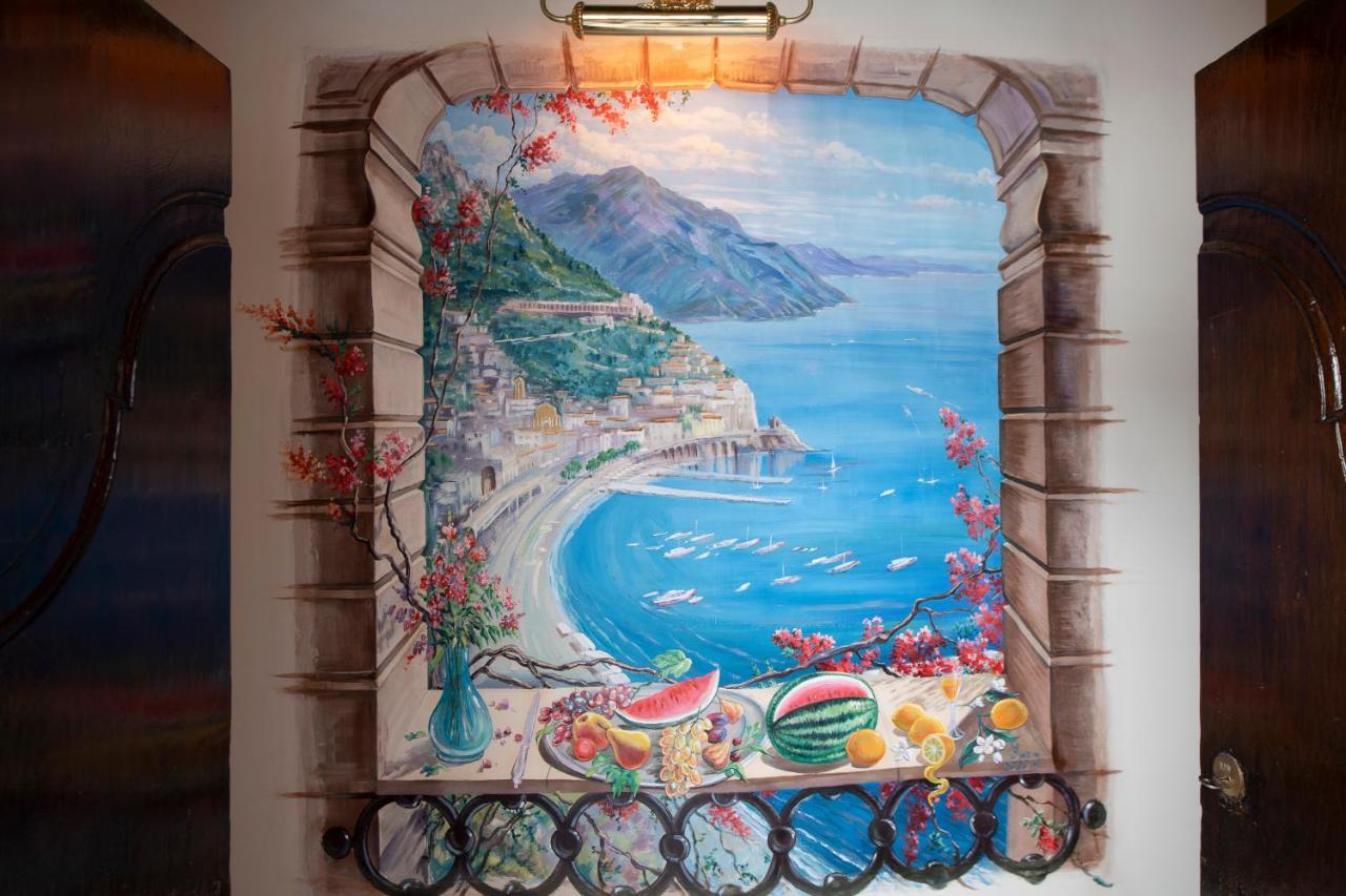 Amalfi Old Square Room & Apartments Exterior photo